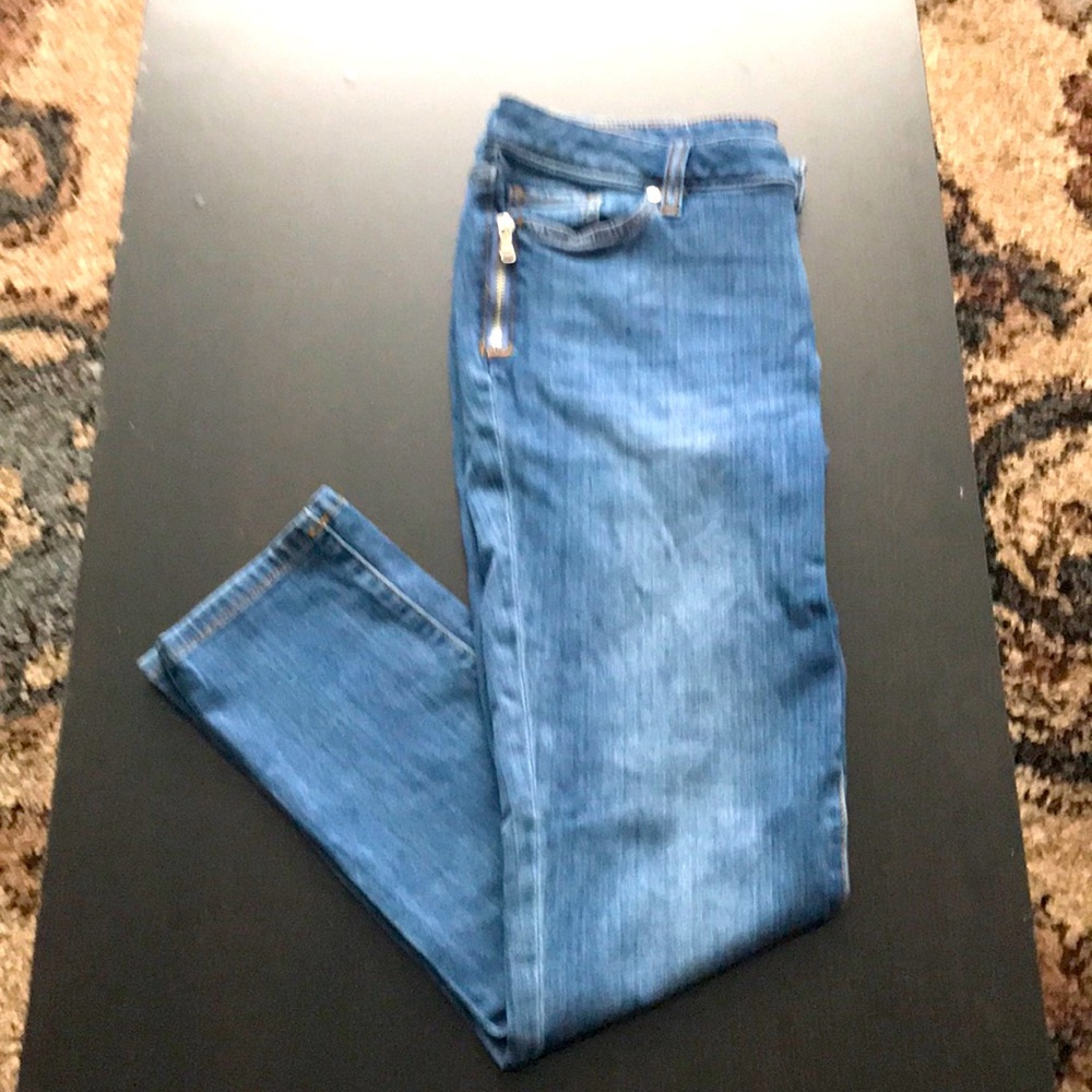 Slim Blue Jeans